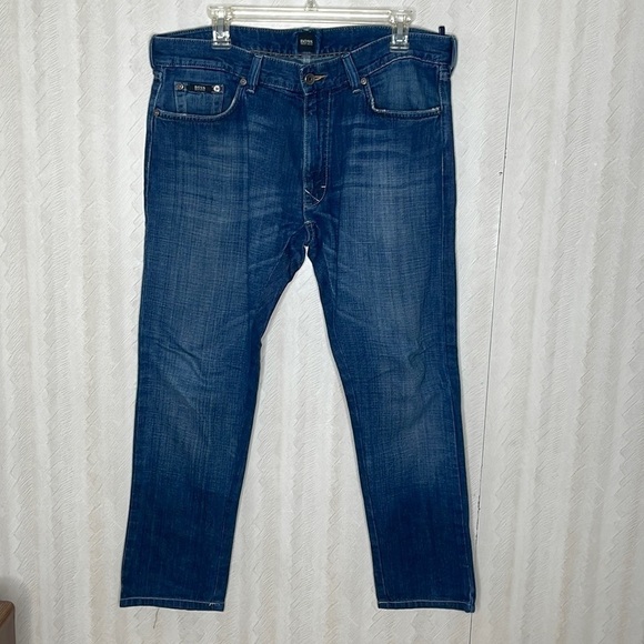 HUGO BOSS Texas Jeans Size 36 - Picture 2 of 5
